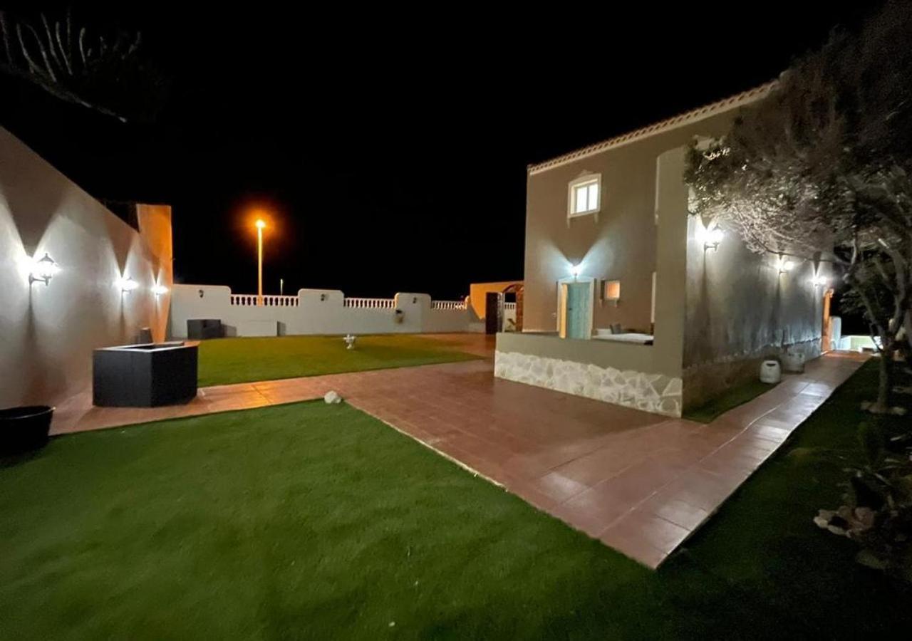 Amazing View El Medano Villa In With Jacuzzi ภายนอก รูปภาพ